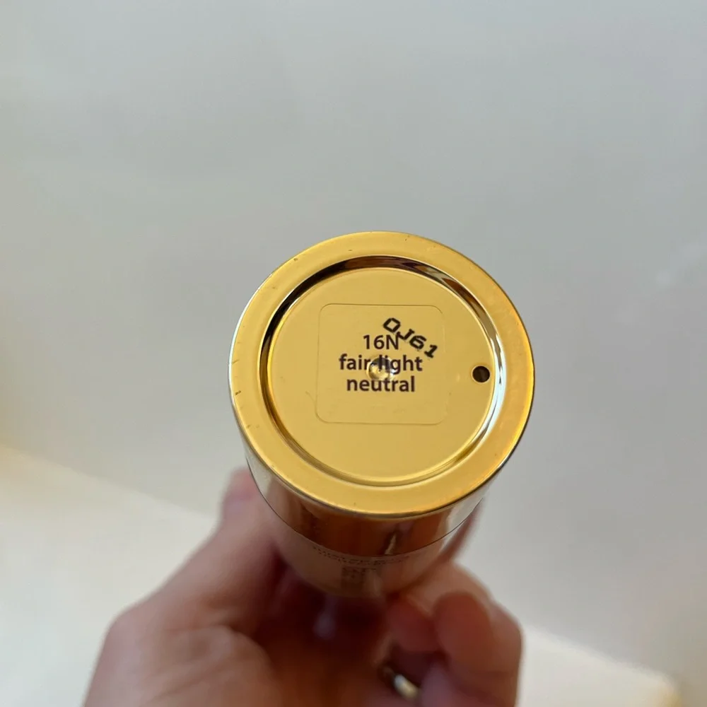 Tarte Face Tape Foundation 16N - Picture 4 of 4